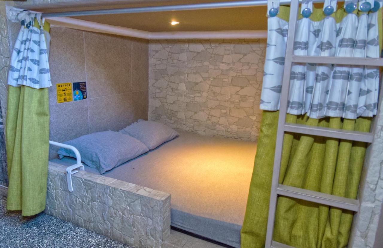 La Zona Hostel Сан Салвадор Екстериор снимка